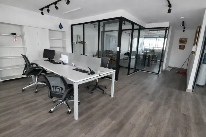 ALQUILER DE OFICINA EN CALLE 50