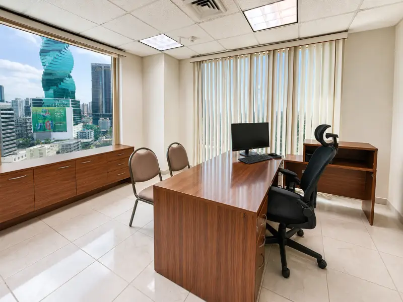 OFFICE FOR SALE OR RENT IN MARBELLA 