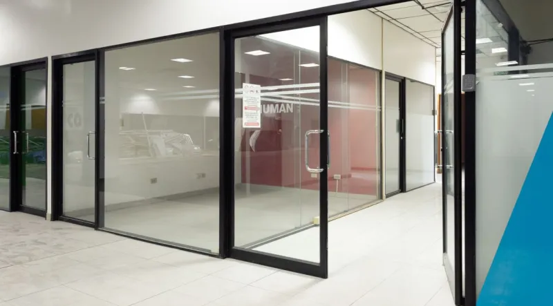 ALQUILER DE LOCAL EN CHANIS