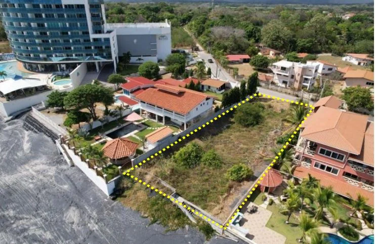 VENTA DE TERRENO EN MALIBÚ, GORGONA