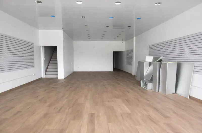 ALQUILER DE LOCAL EN TUMBA MUERTO