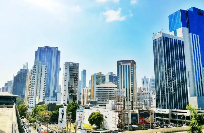 SALE OF COMMERCIAL BUILDING IN BELLA VISTA