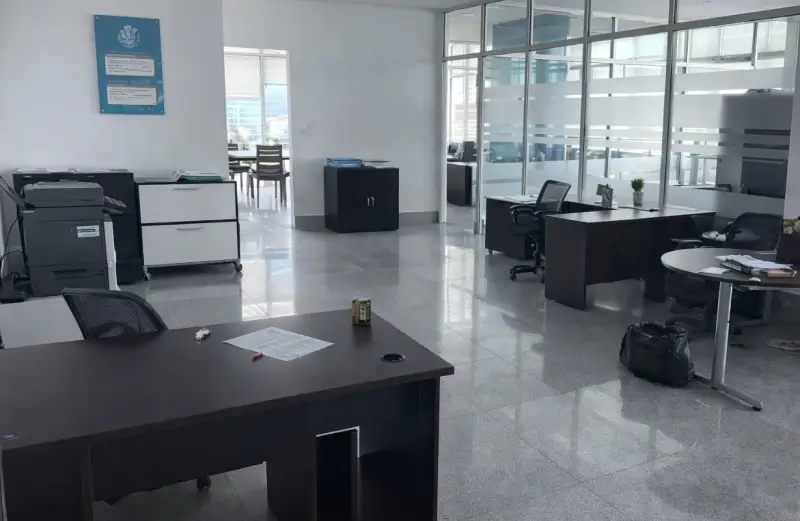 ALQUILER DE OFICINA EN COSTA DEL ESTE