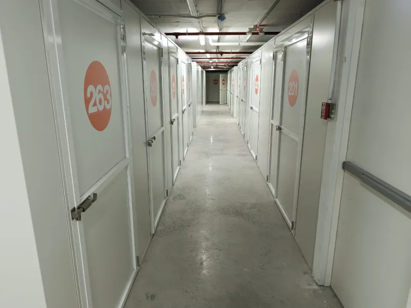 SE VENDE PROPIEDAD DE MINI DEPÓSITOS EN PAITILLA