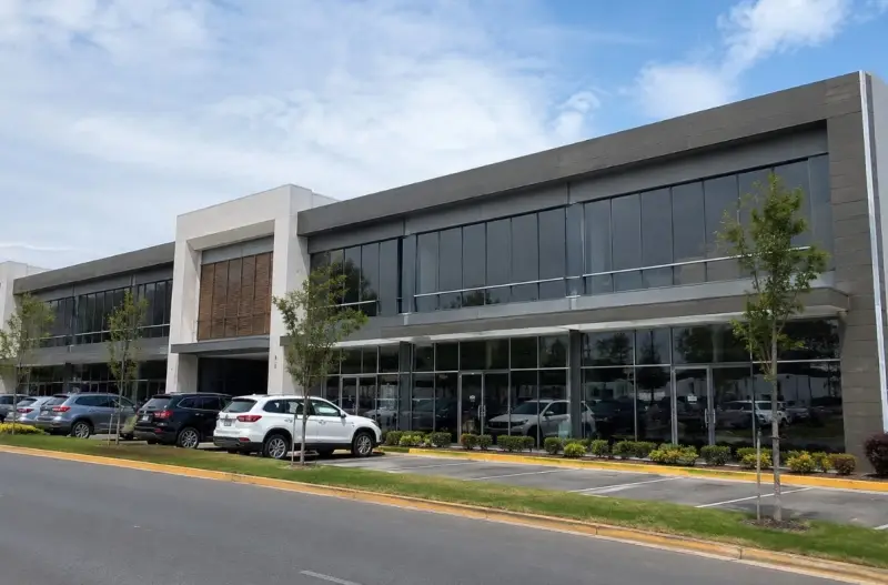 VENTA DE PLAZA COMERCIAL EN VÍA ESPAÑA