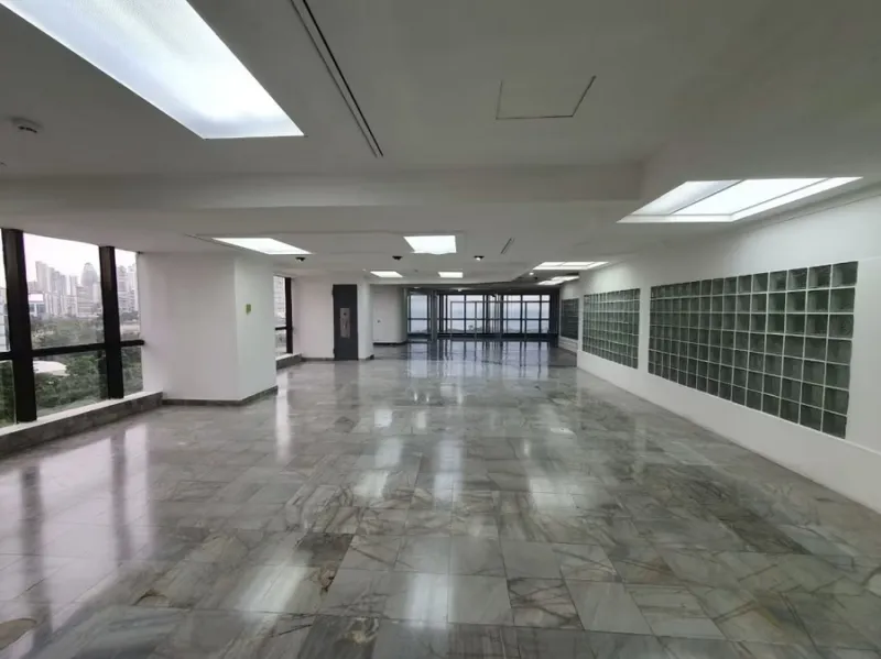 VENTA DE OFICINA EN AVENIDA BALBOA